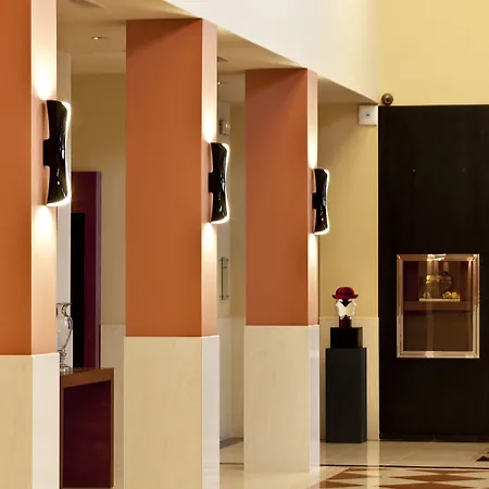 Apollonion Asterias And Hotell 5*
