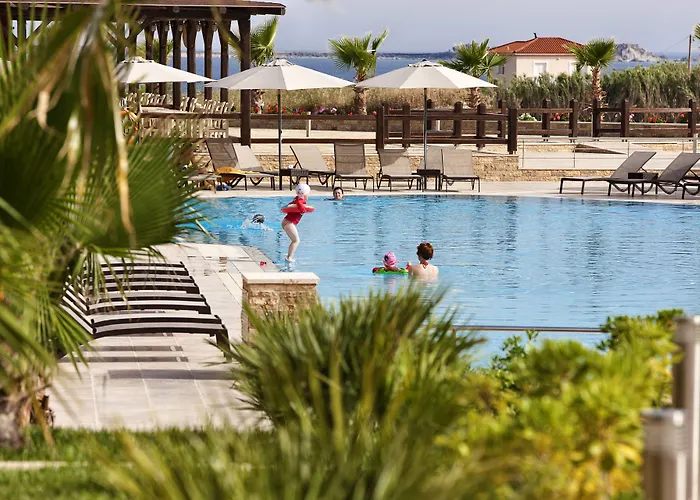 Apollonion Asterias And Hotel 5*