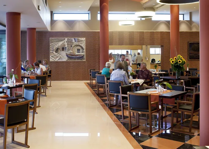 Apollonion Asterias And Paliki