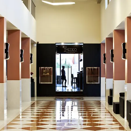 Apollonion Asterias And 5*