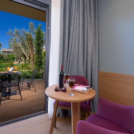 호텔 Apollonion Asterias And